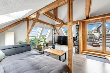 Außergewöhnliche Maisonettewohnung mit Dachterrasse und Weitblick