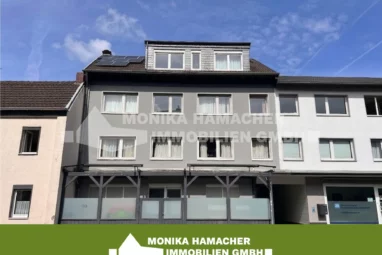 Gepflegtes Mehrfamilienhaus in Bergisch Gladbach – Refrath