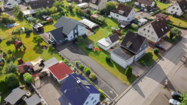 *RESERVIERT*  Modernes Einfamilienhaus mit stilvollem Garten, Pool & eigenem Friseursalon in ruhiger Lage nahe Hamm
