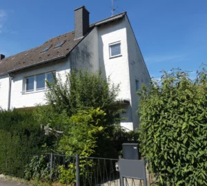 Einfamilienhaus mit Entwicklungspotenzial in guter Wohnlage