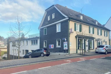 Praxis-/Büroräume in zentraler Lage von Waldbröl mit Gestaltungsspielraum!