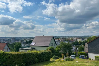 Baugrundstück in Wuppertal-Langerfeld – sonnige Hanglage mit beeindruckender Fernsicht