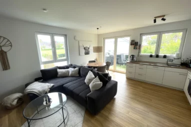 Moderne 3-Zimmer-Wohnung mit Balkon