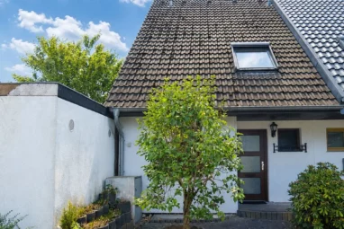 Verkaufstart in Burscheid: Gemütliches Reihenendhaus mit pflegeleichtem Garten und Garage