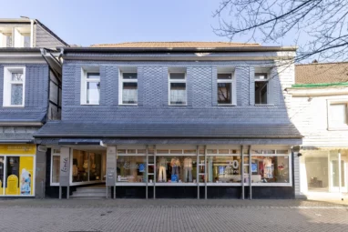 Werden Sie Teil der Schwelmer Innenstadt: Wohn- und Geschäftshaus aus der Ursprungszeit in top Lage