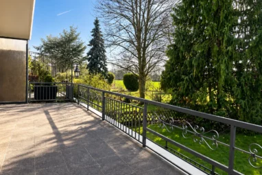 Lieblingsplatz inklusive! Großzügig wohnen mit großer Westterrasse!