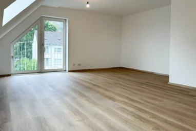Tür auf, Licht an, wohlfühlen: Frisch renovierte 2-Zimmer-Wohnung in Gevelsberg