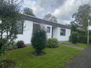 NEU: Freistehender Bungalow mit ca. 106 m² Wohnfläche auf 582 m² Grundstück