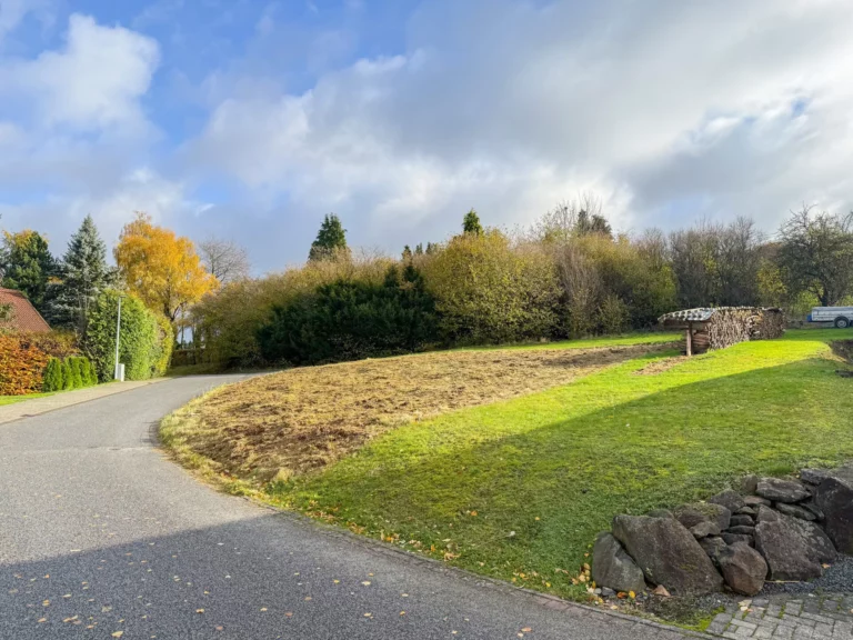 *RESERVIERT* Grundstück in familienfreundlicher Ortsrandlage – Zwischen Bad Marienberg & Hachenburg!