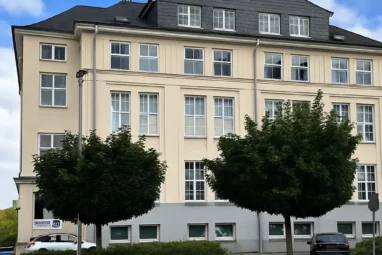 Gemütliche 2 Zi.-Wohnung mit tollem Balkon und STP
