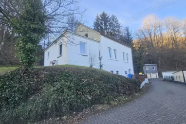 Charmantes Einfamilienhaus mit modernen Komfort und Garten – Erdwärme, Terrasse & viel Potenzial!