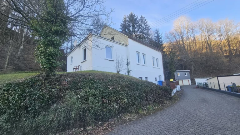 Charmantes Einfamilienhaus mit modernen Komfort und Garten – Erdwärme, Terrasse & viel Potenzial!