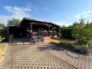 Gepflegtes Ferienhaus mit Carport und Veranda – Erstwohnsitz möglich!