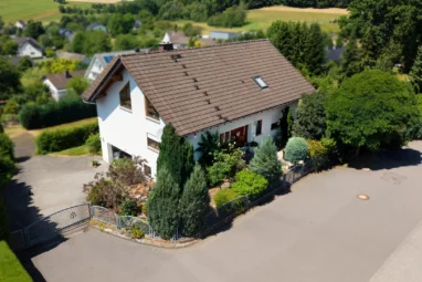 Großzügiges Wohnen in naturnaher Lage – Ihr neues Zuhause in Luckenbach!