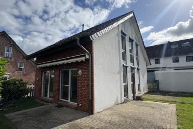 Klein – aber freistehend! Modernes Einfamilienhaus in guter Wohnlage von Repelen